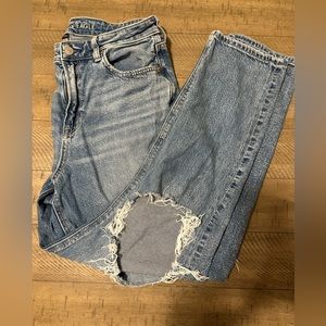 American Eagle mom jeans size 10 like new